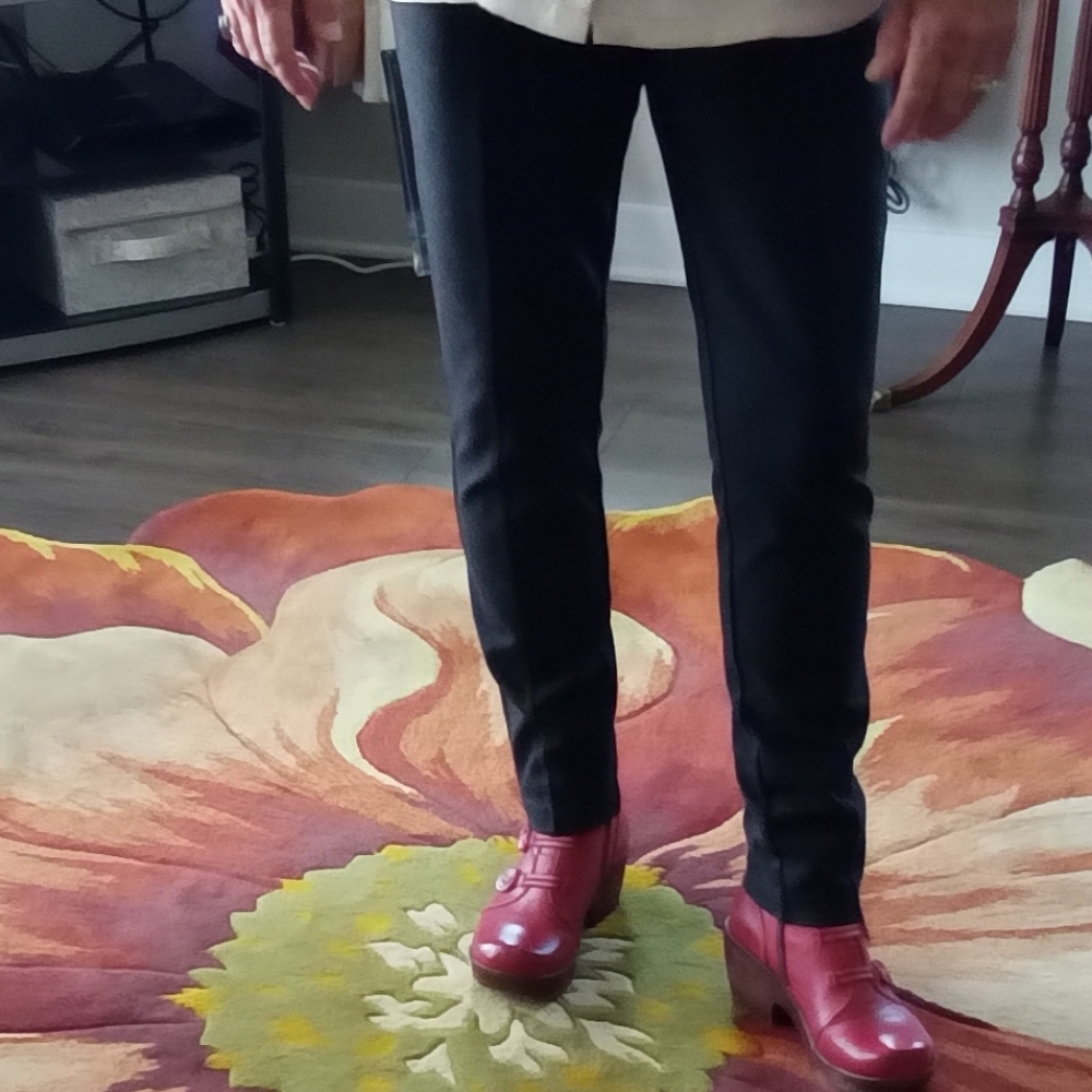 Straight leg pants. Charcol gray. Calvin Klein